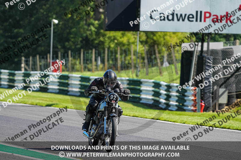 Vintage motorcycle club;eventdigitalimages;mallory park;mallory park trackday photographs;no limits trackdays;peter wileman photography;trackday digital images;trackday photos;vmcc festival 1000 bikes photographs